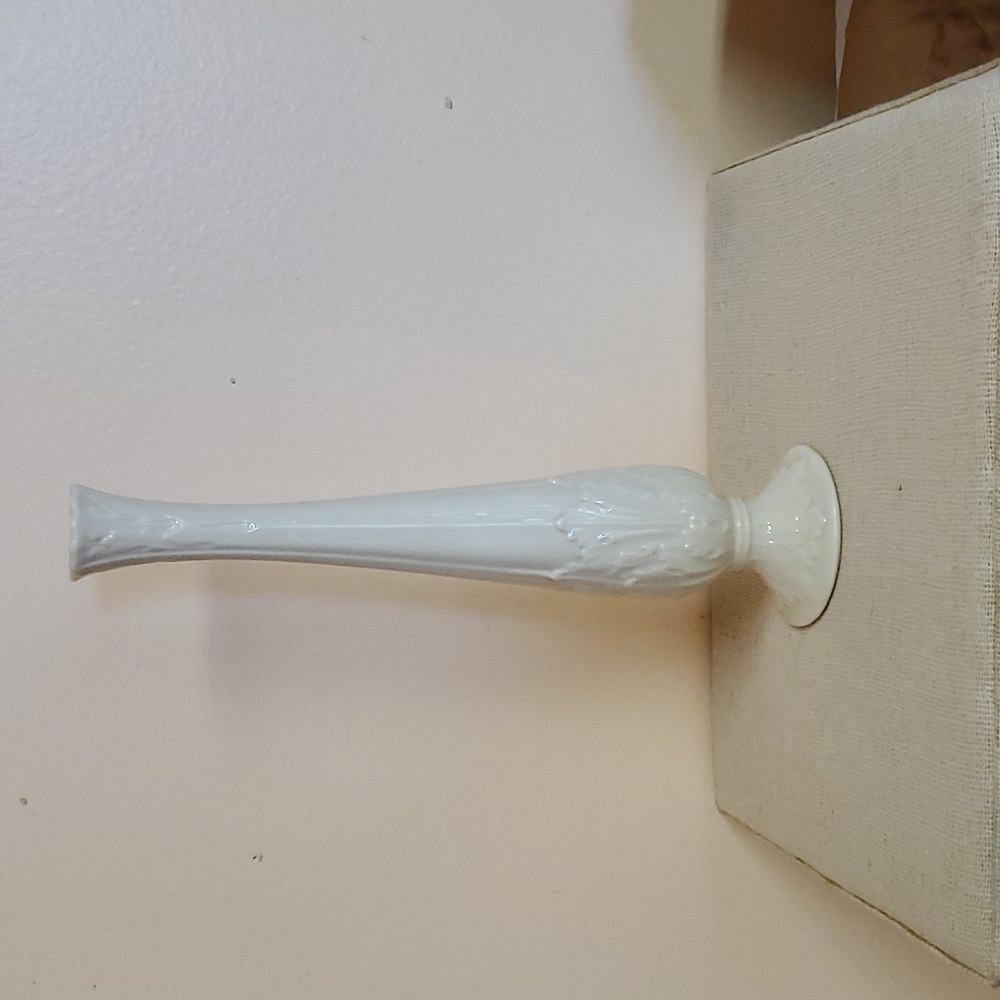 LENOX Vintage Tall Slender Bud Vase
